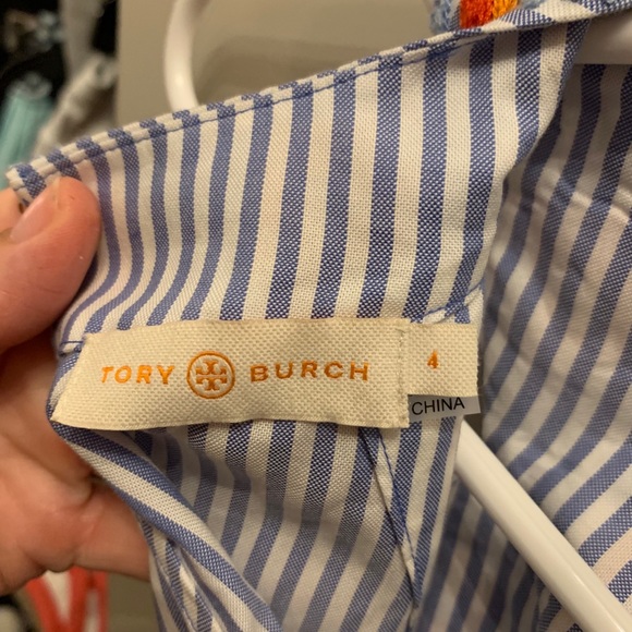 Tory Burch swing top size 4 - Picture 3 of 3